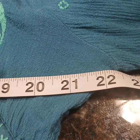 Grace & Lace Rayon Top Size M - Picture 3 of 6